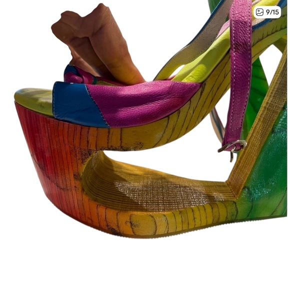 Steve Madden Multicolor Wedges - Picture 6 of 7